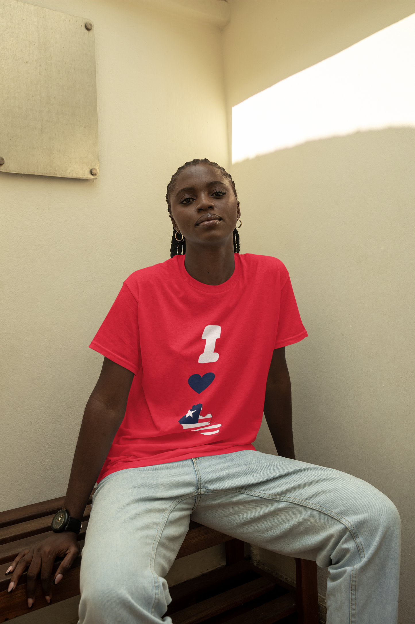 T-SHIRT